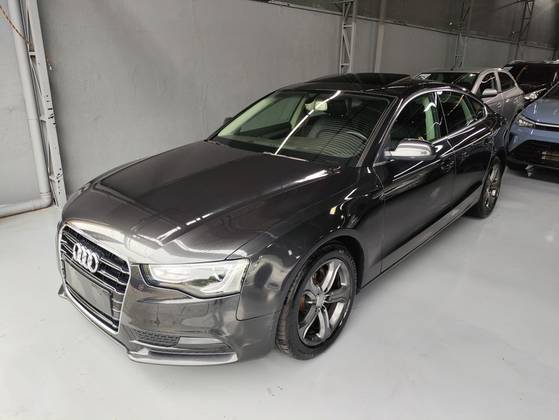 AUDI A5 1.8 TFSI SPORTBACK AMBIENTE 16V GASOLINA 4P MULTITRONIC